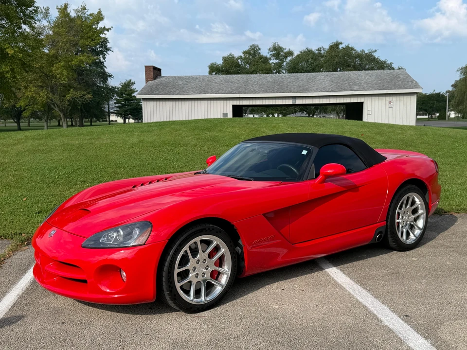 2005 Dodge Viper 3rd Gen - Image 15 of 31