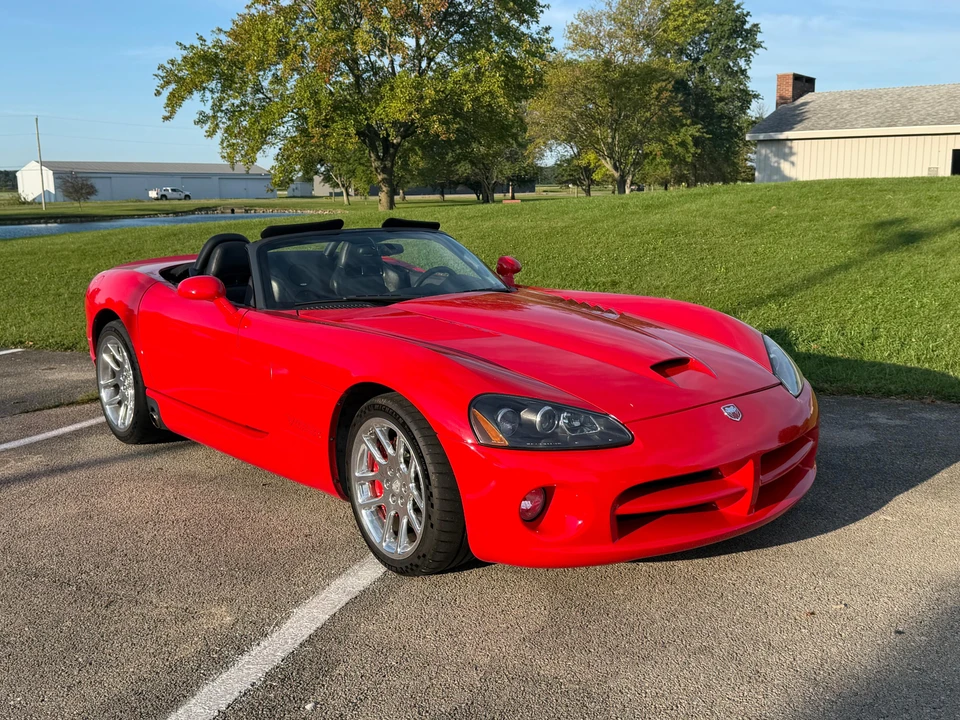 2005 Dodge Viper 3rd Gen - Image 13 of 31