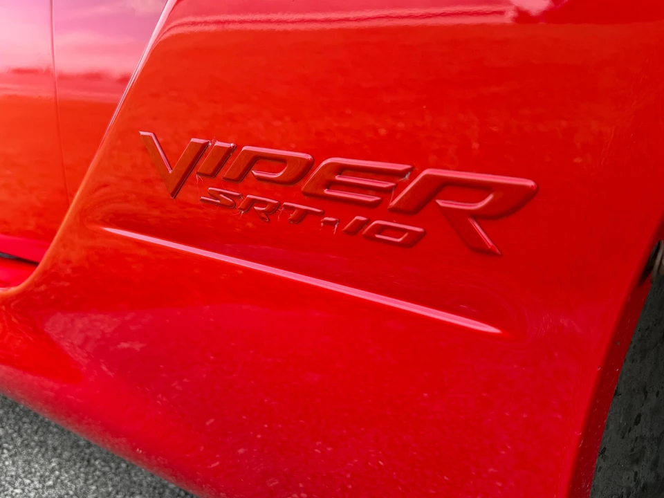 2005 Dodge Viper 3rd Gen - Image 24 of 31