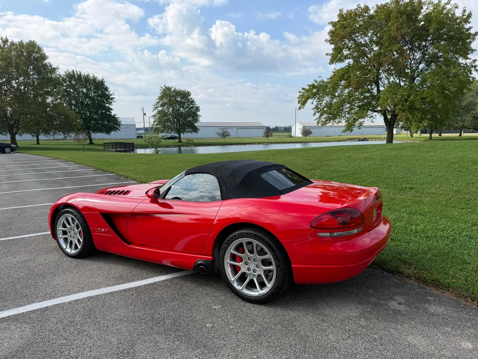 2005 Dodge Viper 3rd Gen - Image 18 of 31