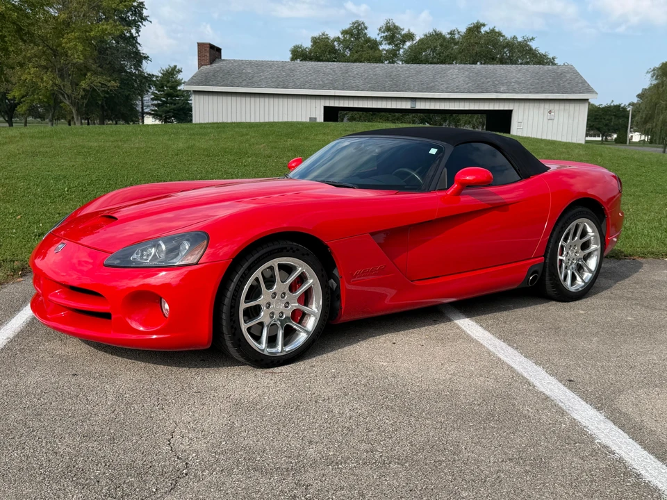 2005 Dodge Viper 3rd Gen - Image 16 of 31