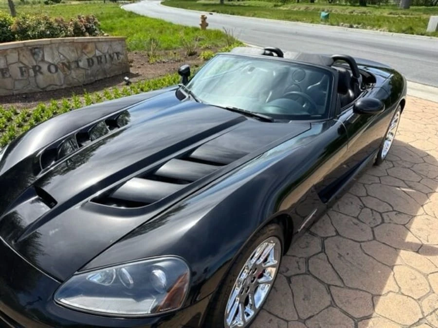 2005 Dodge Viper 3rd Gen - Image 4 of 9