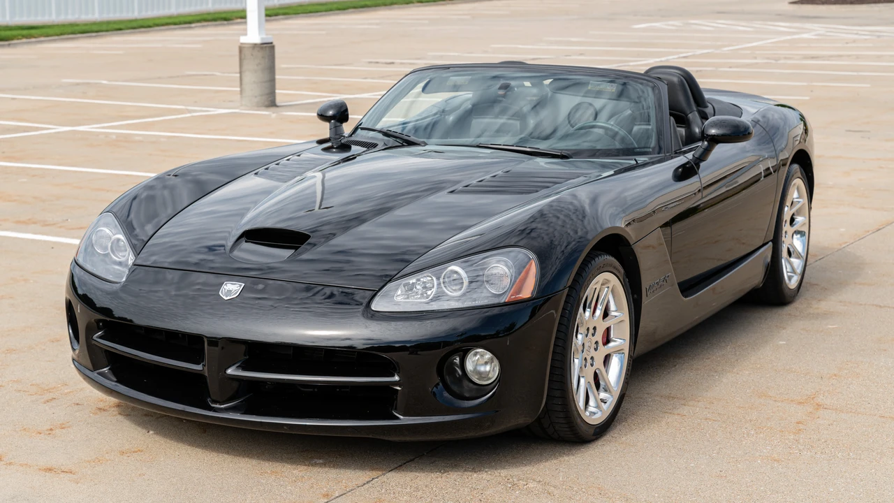 2005 Dodge Viper 3rd Gen - Image 9 of 31