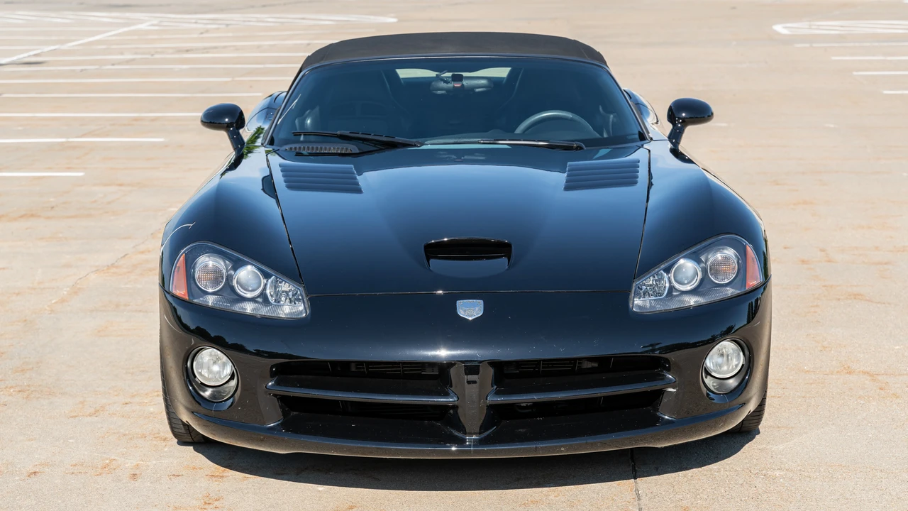 2005 Dodge Viper 3rd Gen - Image 10 of 31