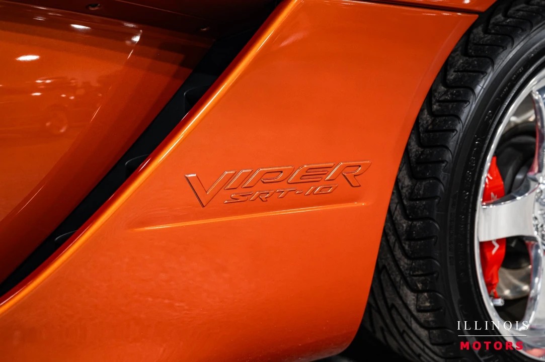 2005 Dodge Viper 3rd Gen - Image 14 of 21