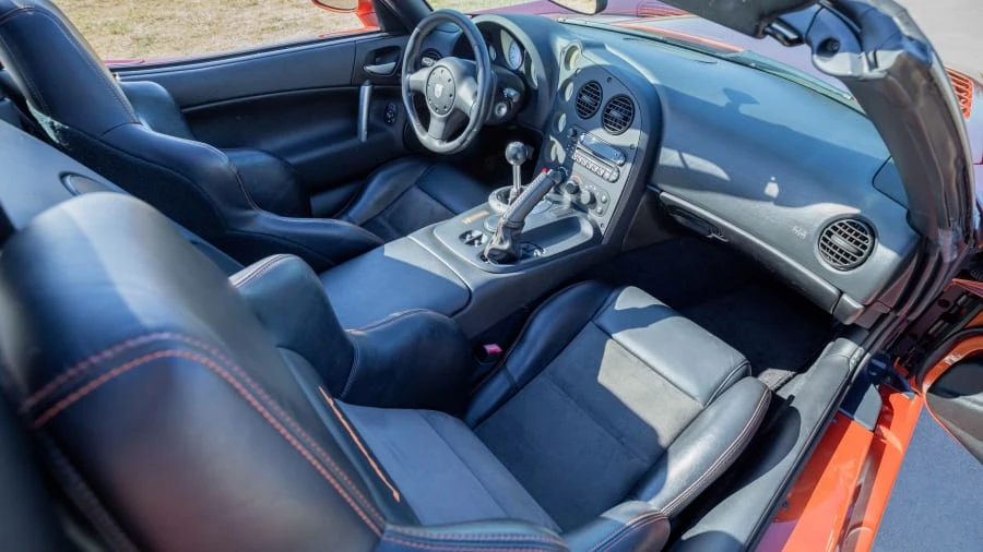 2005 Dodge Viper 3rd Gen - Image 5 of 15