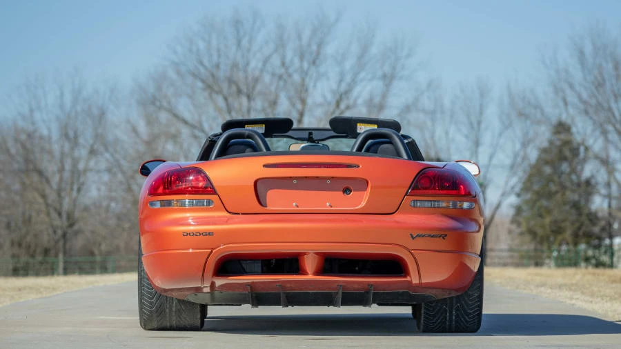 2005 Dodge Viper 3rd Gen - Image 15 of 15