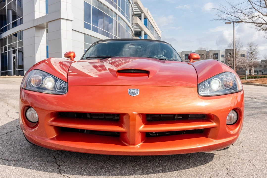 2005 Dodge Viper 3rd Gen - Image 12 of 31