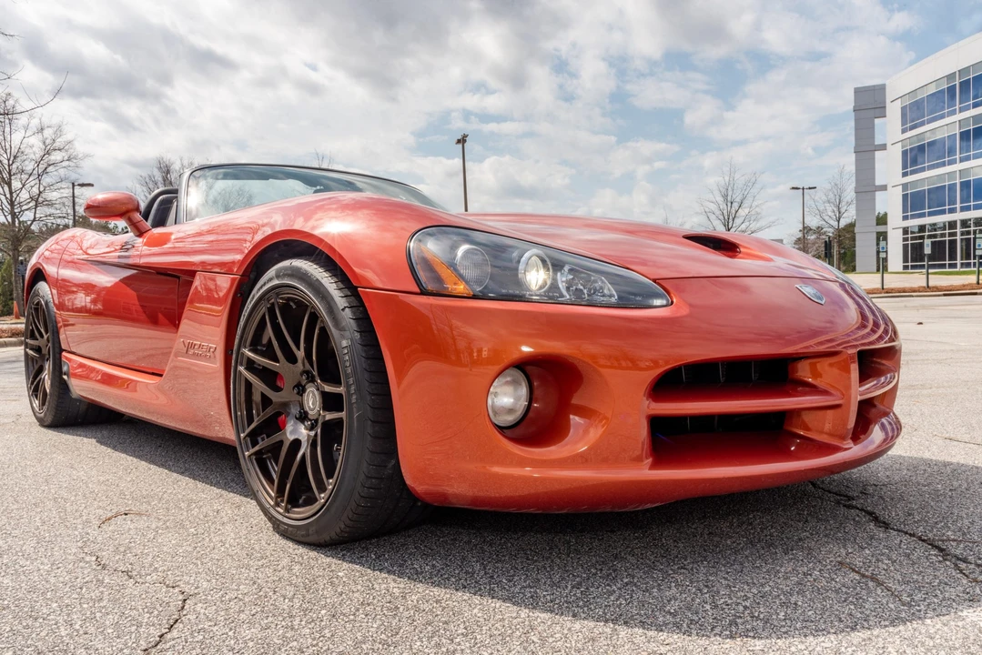 2005 Dodge Viper 3rd Gen - Image 3 of 31