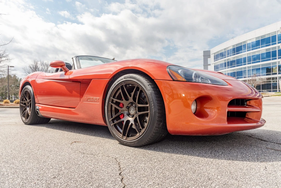 2005 Dodge Viper 3rd Gen - Image 8 of 31