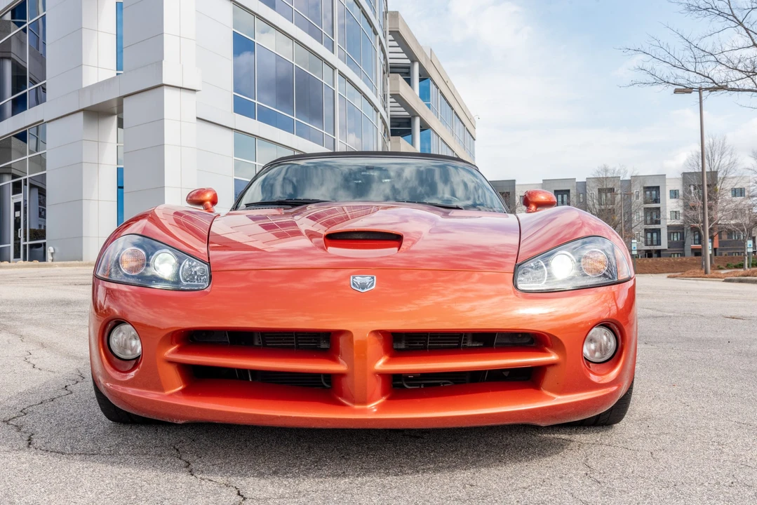 2005 Dodge Viper 3rd Gen - Image 13 of 31