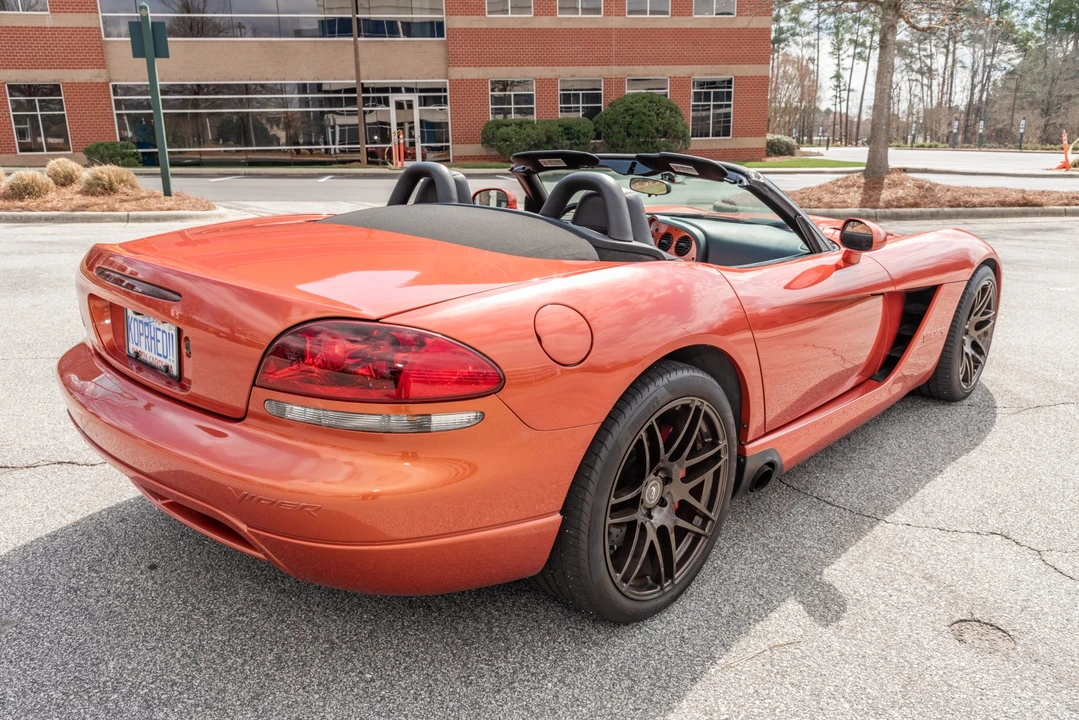 2005 Dodge Viper 3rd Gen - Image 29 of 31