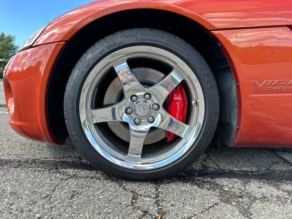 2005 Dodge Viper 4th Gen - Image 29 of 31
