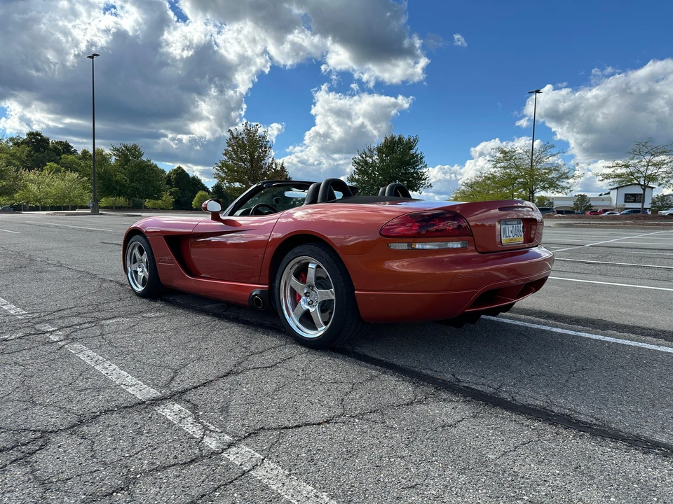 2005 Dodge Viper 4th Gen - Image 8 of 31