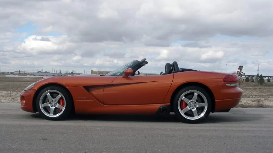 2005 Dodge Viper 3rd Gen - Image 2 of 10