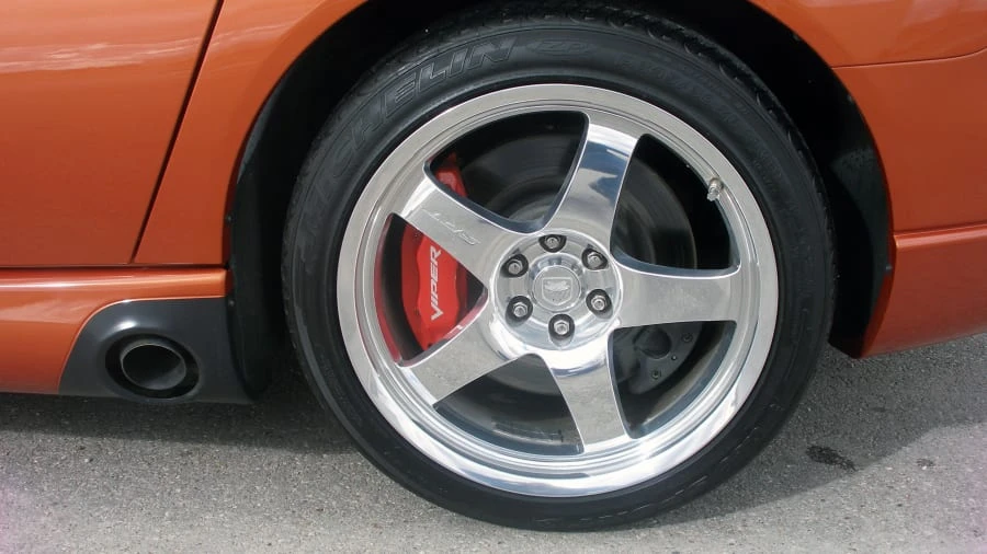 2005 Dodge Viper 3rd Gen - Image 8 of 10