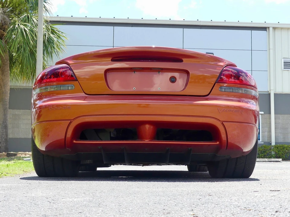 2005 Dodge Viper 3rd Gen - Image 17 of 21