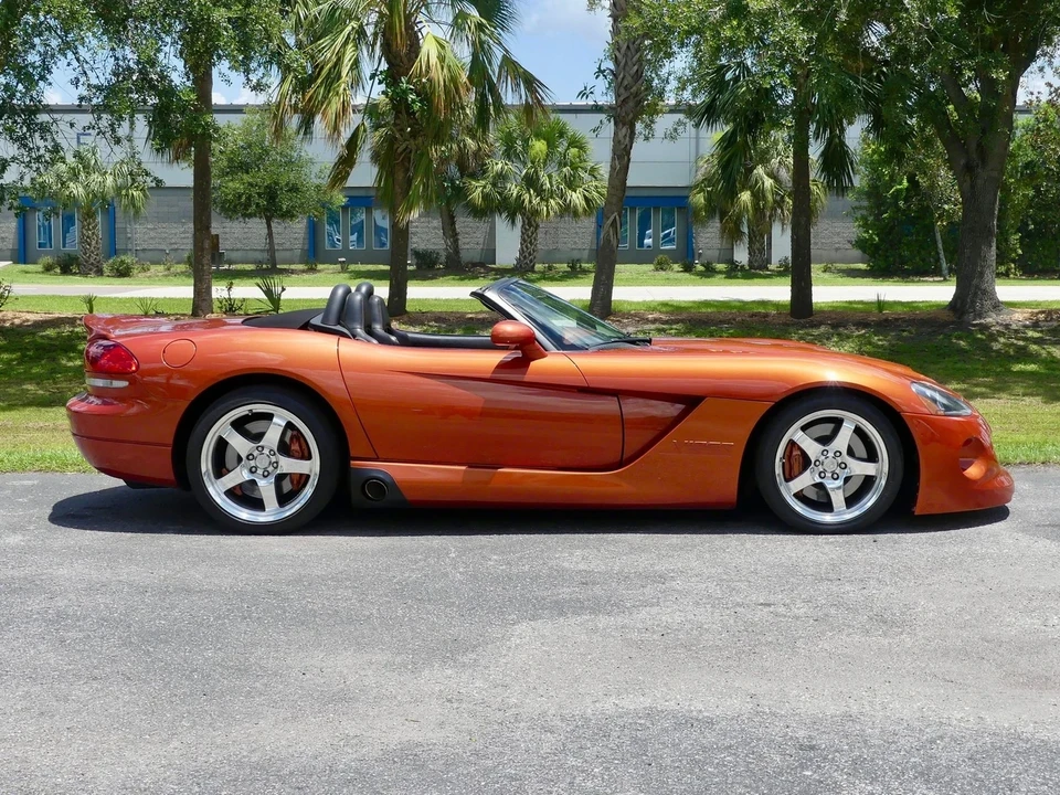 2005 Dodge Viper 3rd Gen - Image 3 of 21