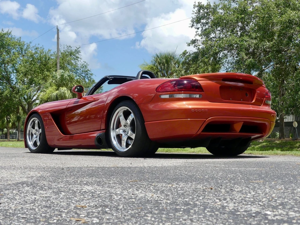 2005 Dodge Viper 3rd Gen - Image 14 of 21