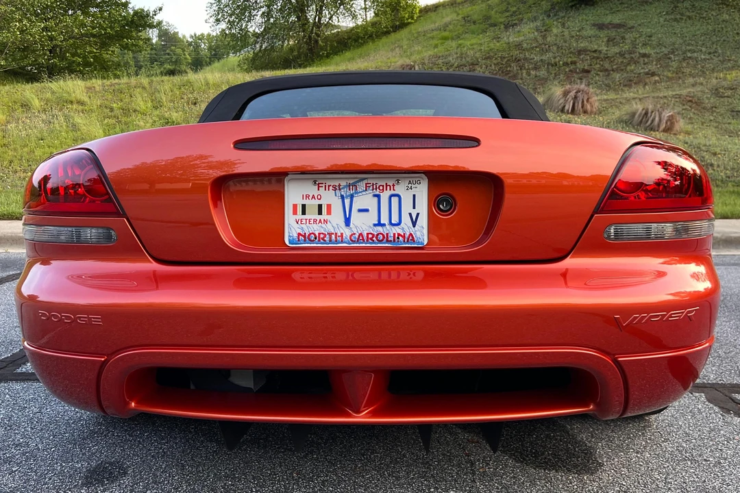 2005 Dodge Viper 3rd Gen - Image 5 of 31