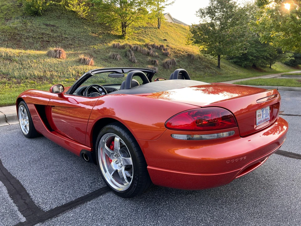 2005 Dodge Viper 3rd Gen - Image 11 of 31