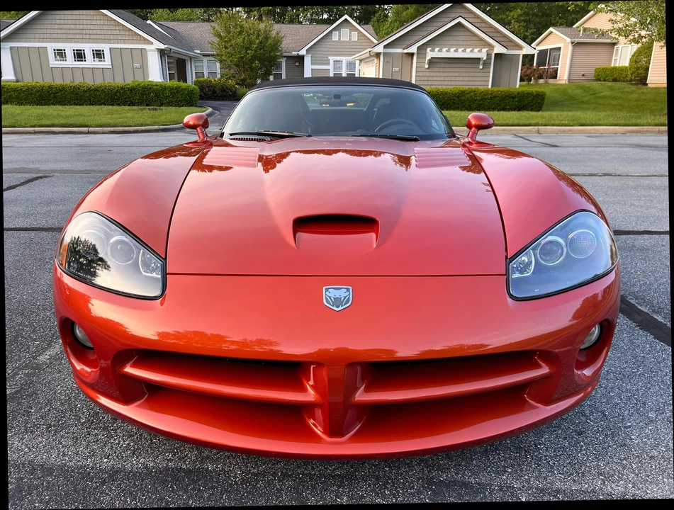 2005 Dodge Viper 3rd Gen - Image 2 of 31