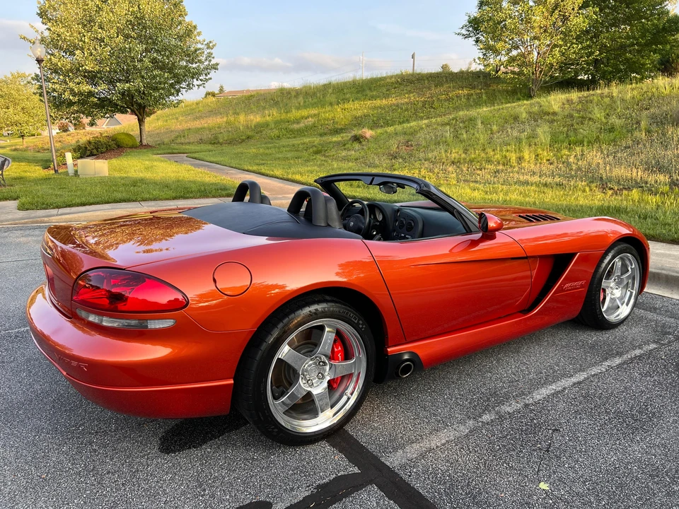 2005 Dodge Viper 3rd Gen - Image 21 of 31