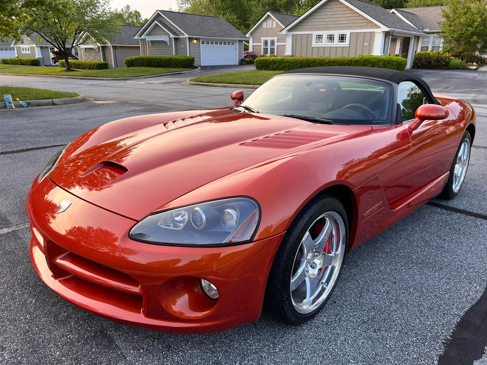 2005 Dodge Viper 3rd Gen - Image 30 of 31
