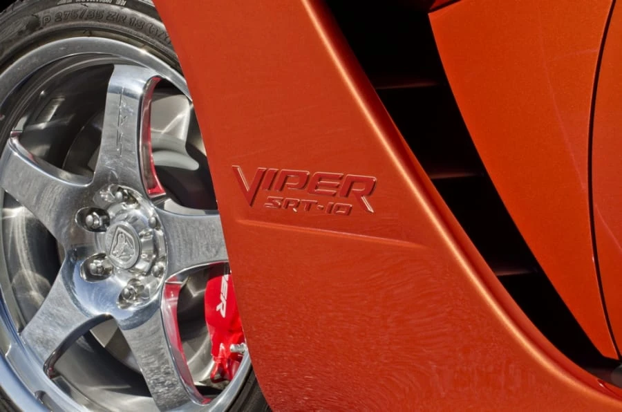 2005 Dodge Viper 3rd Gen - Image 11 of 12