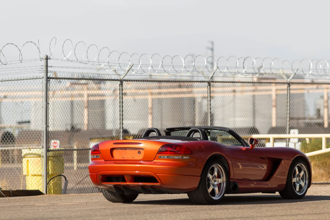 2005 Dodge Viper 3rd Gen - Image 19 of 24