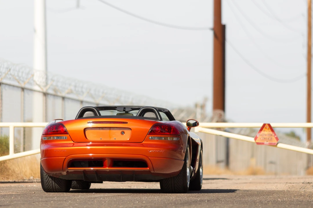 2005 Dodge Viper 3rd Gen - Image 17 of 24