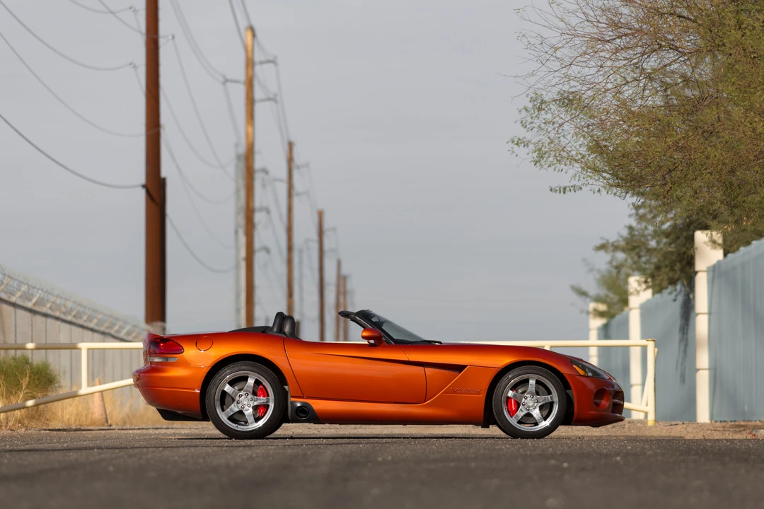 2005 Dodge Viper 3rd Gen - Image 10 of 24