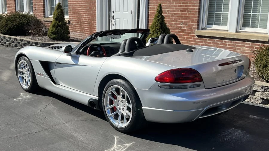 2005 Dodge Viper 3rd Gen - Image 3 of 12