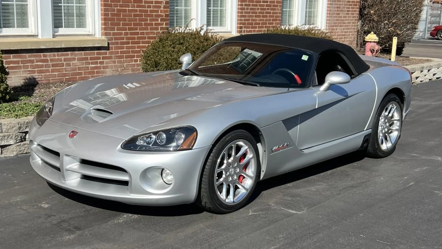 2005 Dodge Viper 3rd Gen - Image 4 of 12