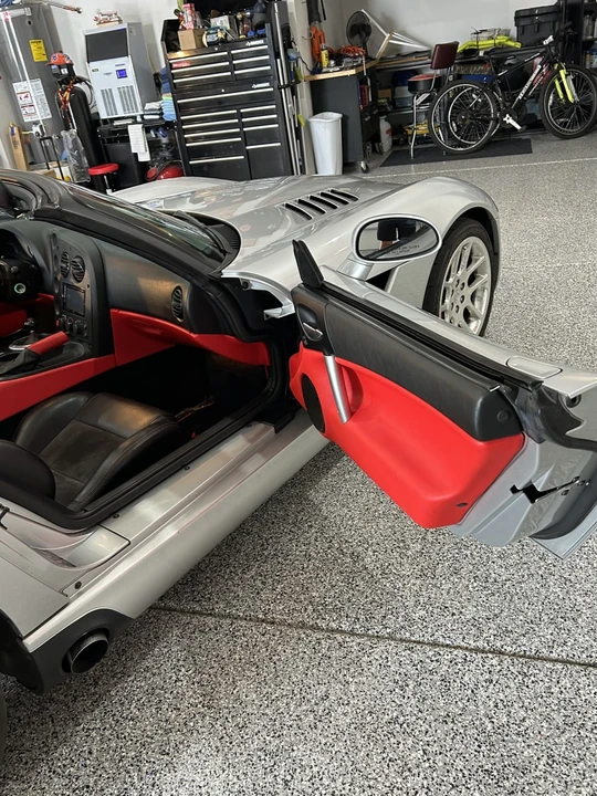 2005 Dodge Viper 3rd Gen - Image 12 of 12