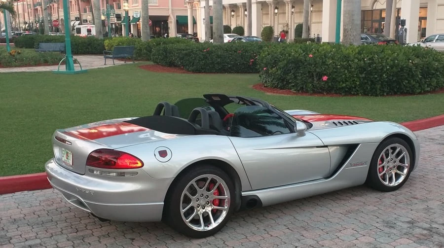 2005 Dodge Viper 3rd Gen - Image 2 of 11
