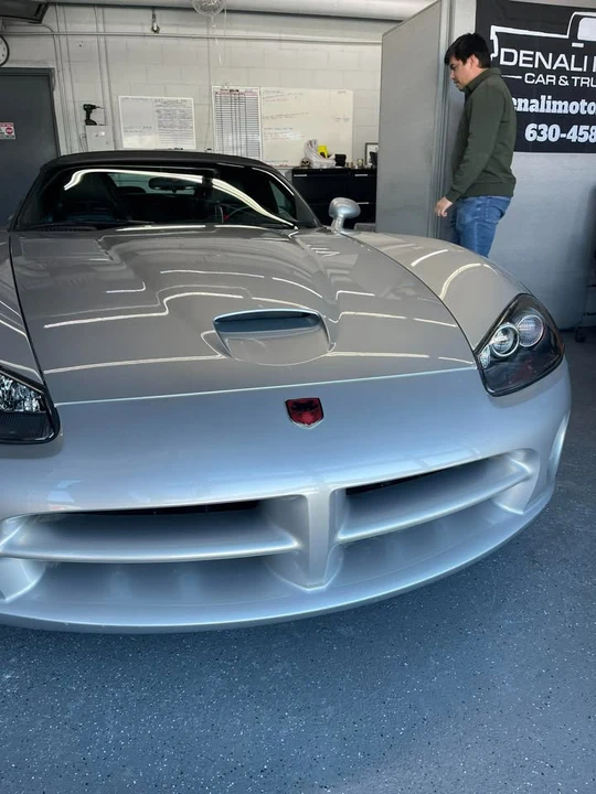 2005 Dodge Viper 3rd Gen - Image 2 of 17