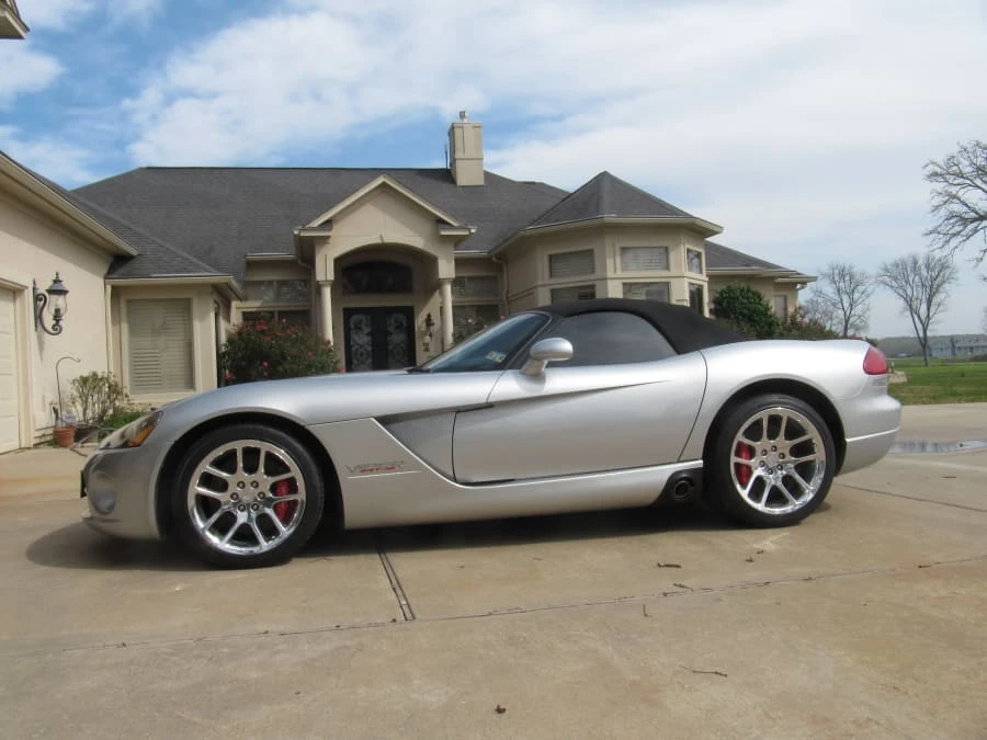 2005 Dodge Viper 3rd Gen - Image 2 of 3