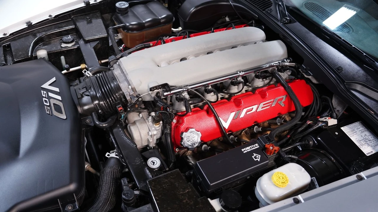 2005 Dodge Viper 3rd Gen - Image 30 of 31