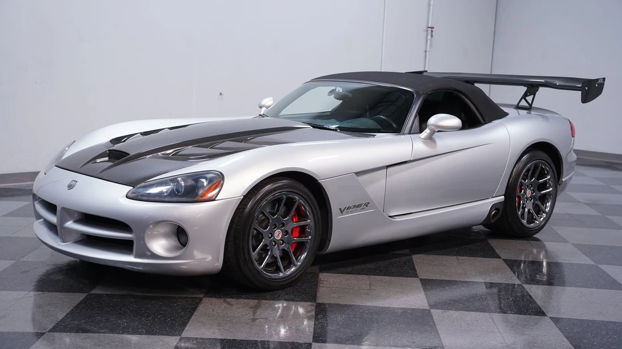 2005 Dodge Viper 3rd Gen - Image 6 of 12
