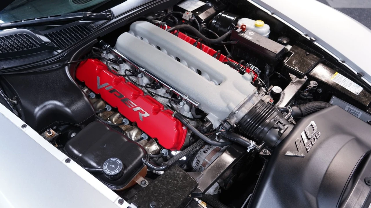 2005 Dodge Viper 3rd Gen - Image 31 of 31