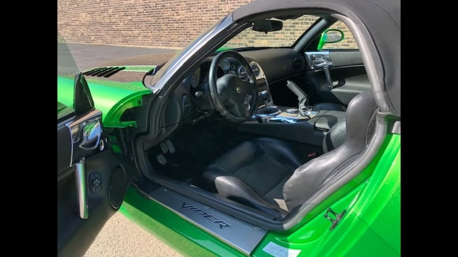 2005 Dodge Viper 3rd Gen - Image 4 of 12