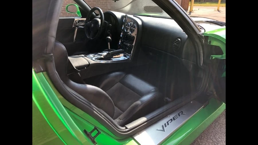 2005 Dodge Viper 3rd Gen - Image 7 of 12