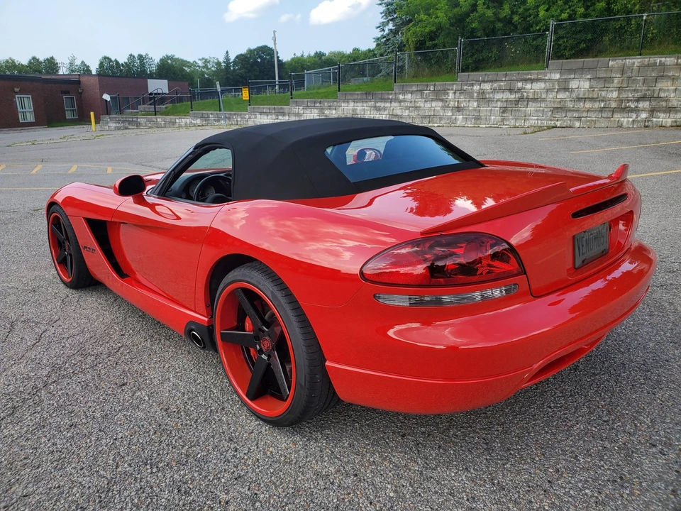 2005 Dodge Viper 4th Gen - Image 10 of 31