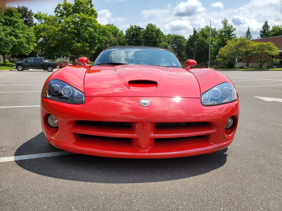 2005 Dodge Viper 4th Gen - Image 4 of 31