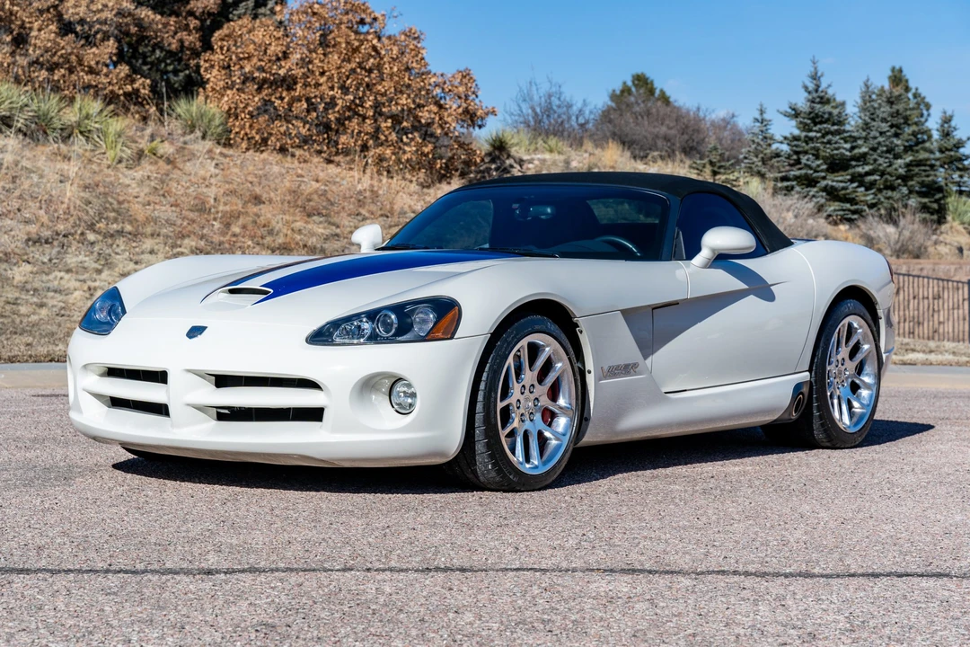 2005 Dodge Viper 3rd Gen - Image 9 of 31