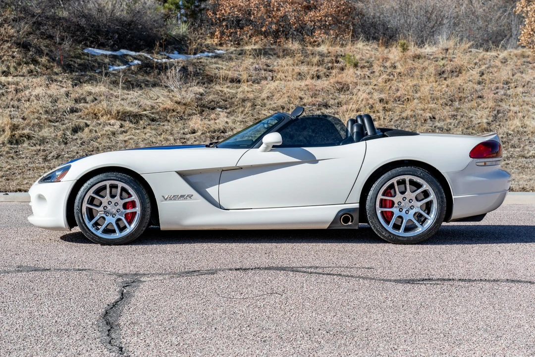 2005 Dodge Viper 3rd Gen - Image 8 of 31