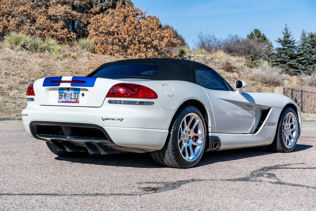 2005 Dodge Viper 3rd Gen - Image 13 of 31