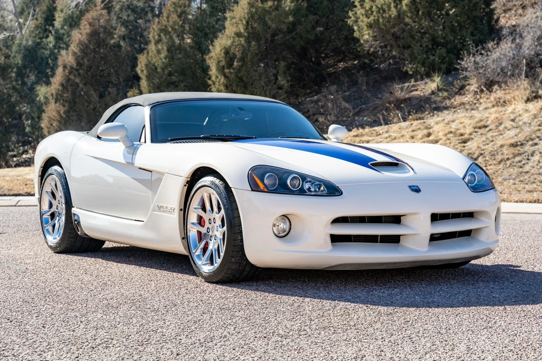 2005 Dodge Viper 3rd Gen - Image 11 of 31