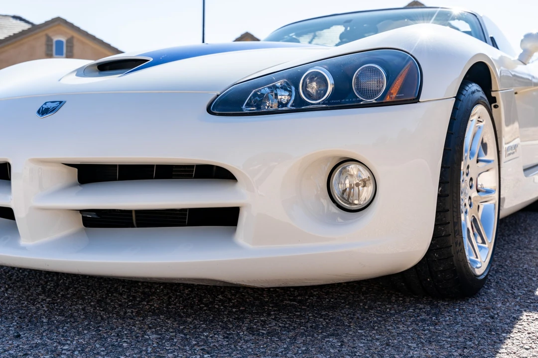 2005 Dodge Viper 3rd Gen - Image 19 of 31